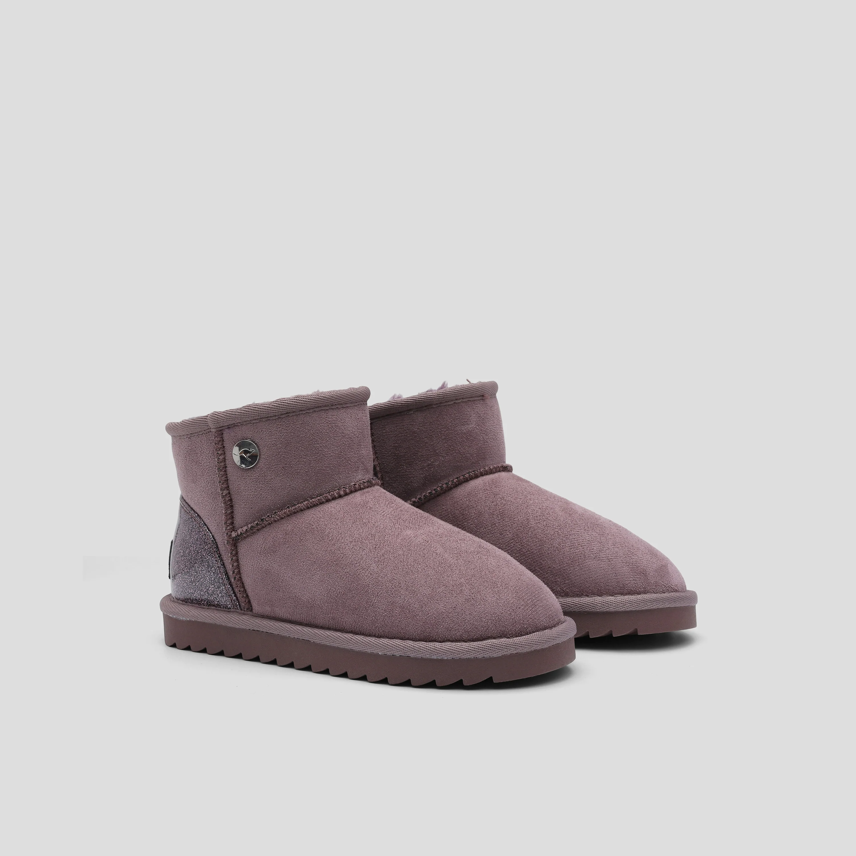 K-UK Holy - Image 10